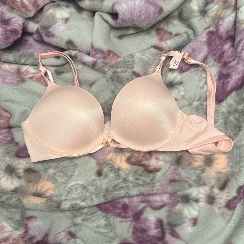 Victoria's Secret Light Pink Bra